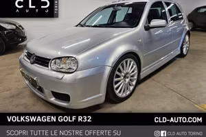 VOLKSWAGEN Golf R IV 3.2 V6 cat 5 porte R32