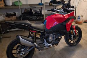 Multistrada V2 2025