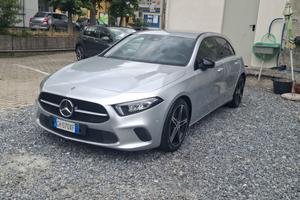 Mercedes-Benz A 180 Classe A - 180 d Sport Night e