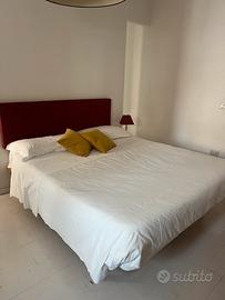 letto matrimoniale legno con materasso e testiera