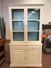 Credenza stile Shabby