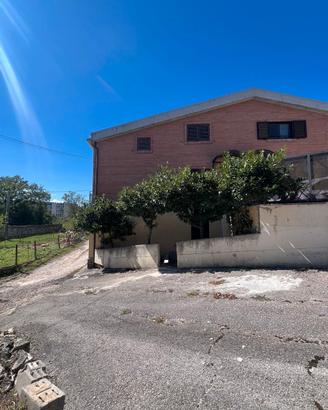 Villa a schiera indipendente