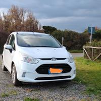FORD BMAX TITANIUM 1.5 