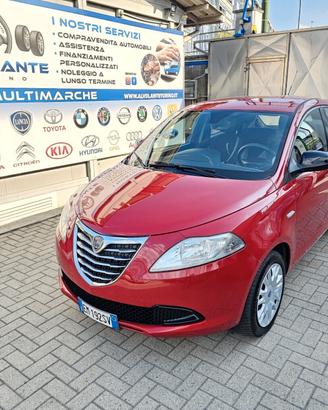 Lancia Ypsilon 1.2 69 CV 5 porte S&S Silver - NeoP