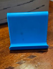 piccolo e simpatico porta cellulare da tavolo 