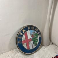 Insegna luminosa Alfa Romeo