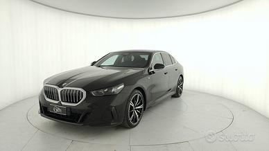 BMW Serie 5 G60 Berlina - 520d 48V xdrive M Sport