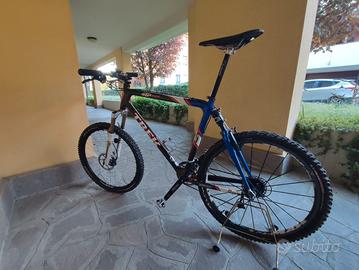 Mountain Bike Trek STP 400
