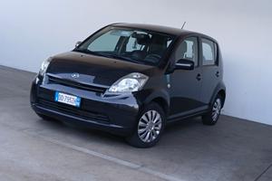 Daihatsu Sirion 1.3 16V 4WD Mio