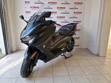 Tmax 2020 usato top