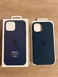 Cover Apple iPhone 15 blu scuro