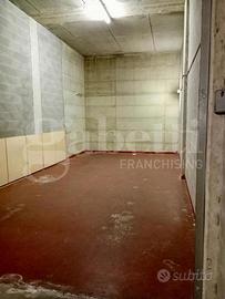 Box/Posto auto Rivalta di Torino