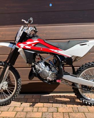 Husqvarna CR 125 2012