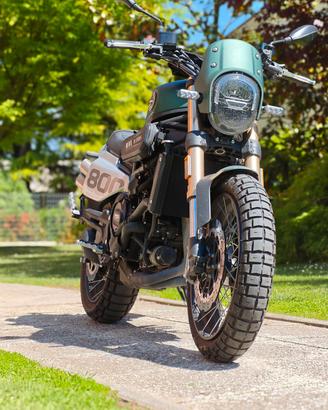 Benelli Leoncino 800 Trail
