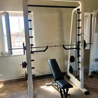 Attrezzi palestra professionali