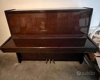 Pianoforte verticale Petrof