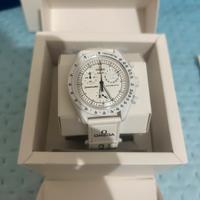 Moon watch