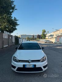 Golf 7 R-line 1.4 tsi benzina 2017