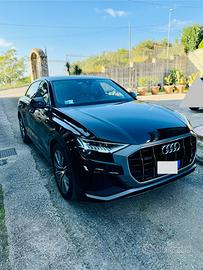 Audi Q8 50 TDI 286 CV quattro tiptronic sport