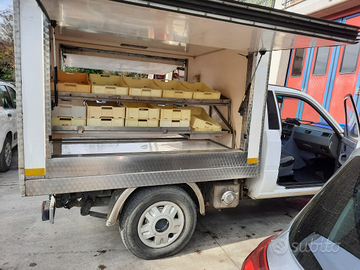 Autonegozio pescheria Tata 2.2 D 140 cv