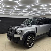 Land Rover Defender 110 2.0 240CV First Edition IP