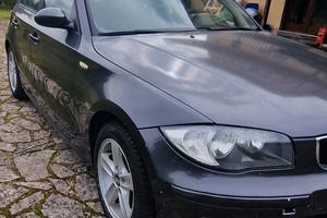 bmw serie 1 vista è piaciuta