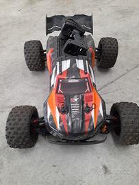 MONSTER TRUCK