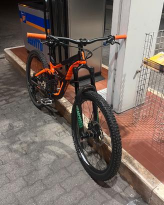 Giant Reign taglia M