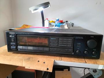 Sintoamplificatore ONKYO TX 8210R