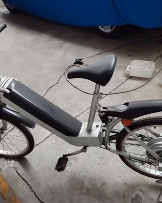 BICI ELETTRICA