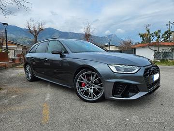 Avant 40 2.0 tdi S Line edition quattro 190cv s-tr