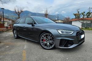 Avant 40 2.0 tdi S Line edition quattro 190cv s-tr