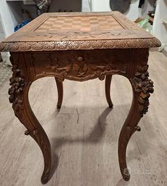 Antico tavolo scacchiera intarsiato con cassetti