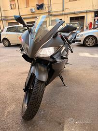 Yamaha R125 2012