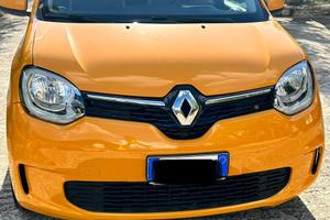 Twingo 1.0 SCe Urban  2019 35.000 km  no sinistri