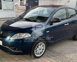 LANCIA Ypsilon 1.2 69 CV 5 porte Silver