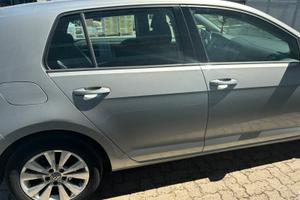 Golf 7 1.400 tenuta benissimo