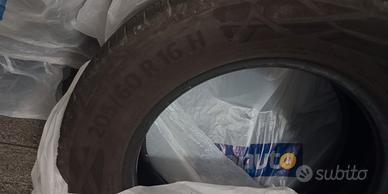 Gomme Continental 205/60/16 H