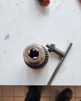 MANDRINO A CREMAGLIERA 16 MM, 5/8" (635253000)