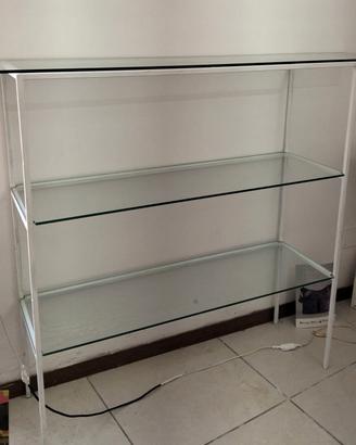 Scaffali in ferro , con vetro.  