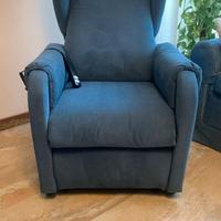 Poltrona Relax Carol elettrica due motori e  ruote