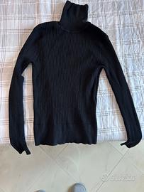 Maglione a collo alto