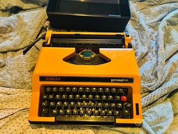 Macchina da scrivere vintage