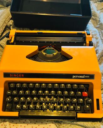 Macchina da scrivere vintage