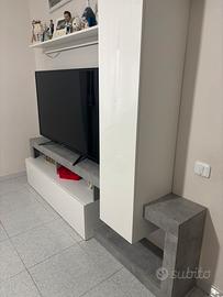 Parete attrezzata