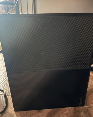 Xbox One 500gb + controller + giochi