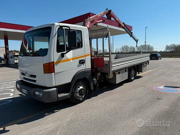 Nissan Atleon 3.0 patente b