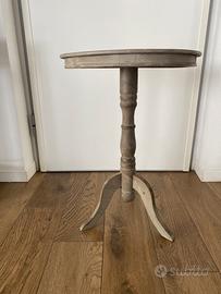 Tavolino shabby shic