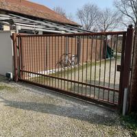 CANCELLO SCORREVOLE IN FERRO