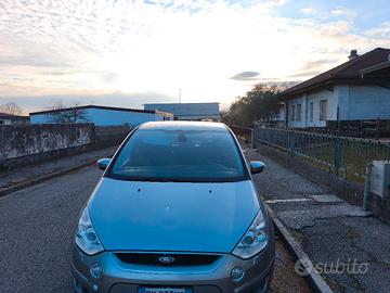 Ford S max
